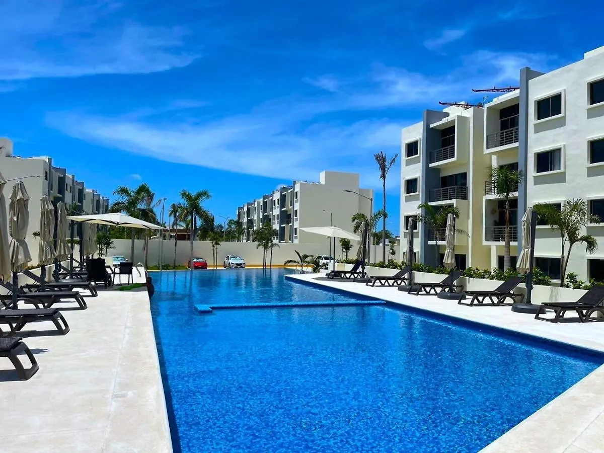 Apartment Tropical Modern Condo - Amazing Pool! Cancun Mexico