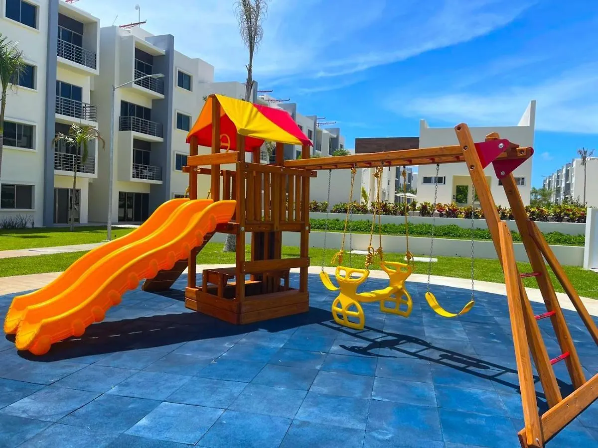 Tropical Modern Condo - Amazing Pool! Cancun