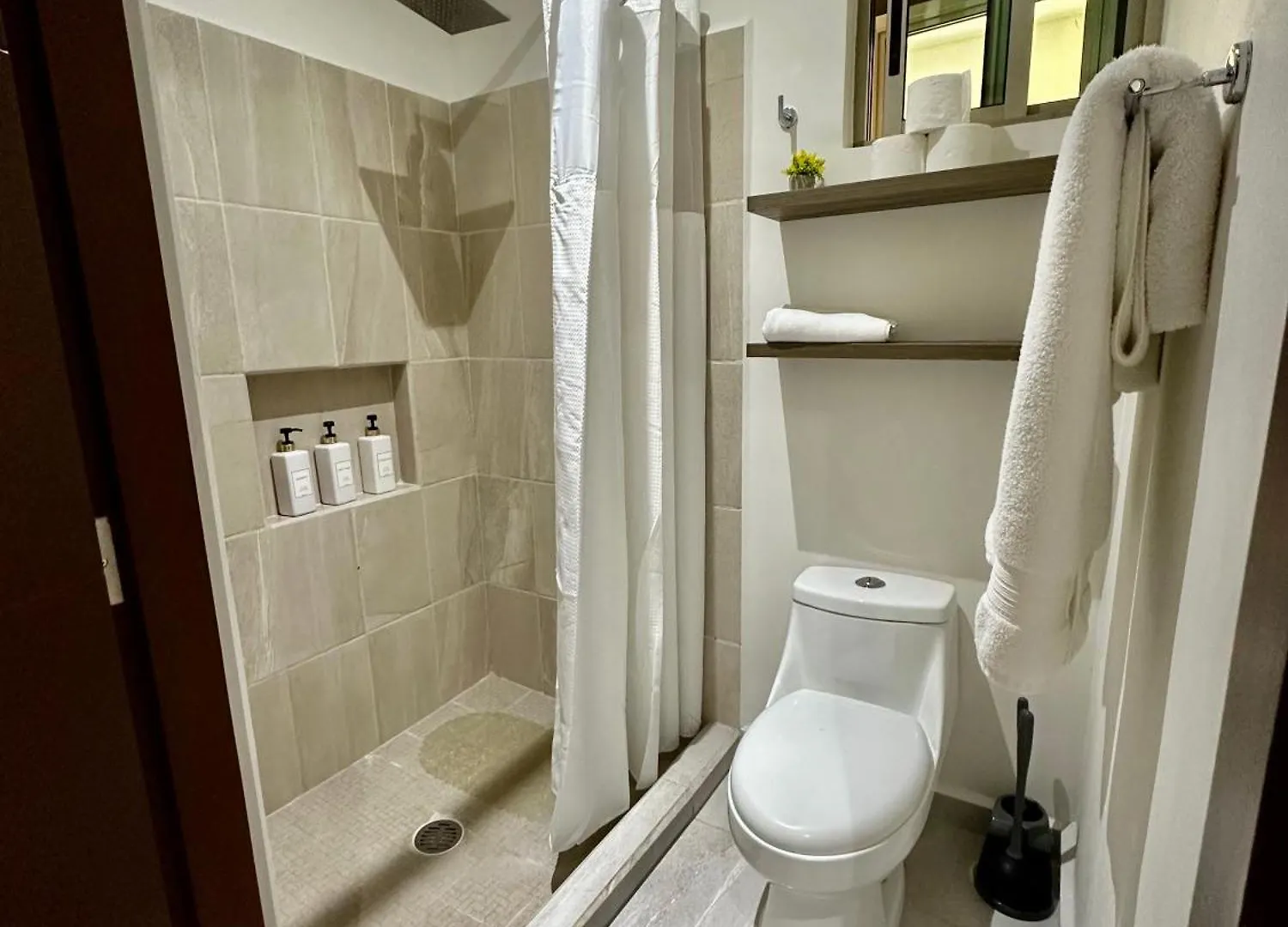 Appartement Tropical Modern Condo - Amazing Pool! Cancún